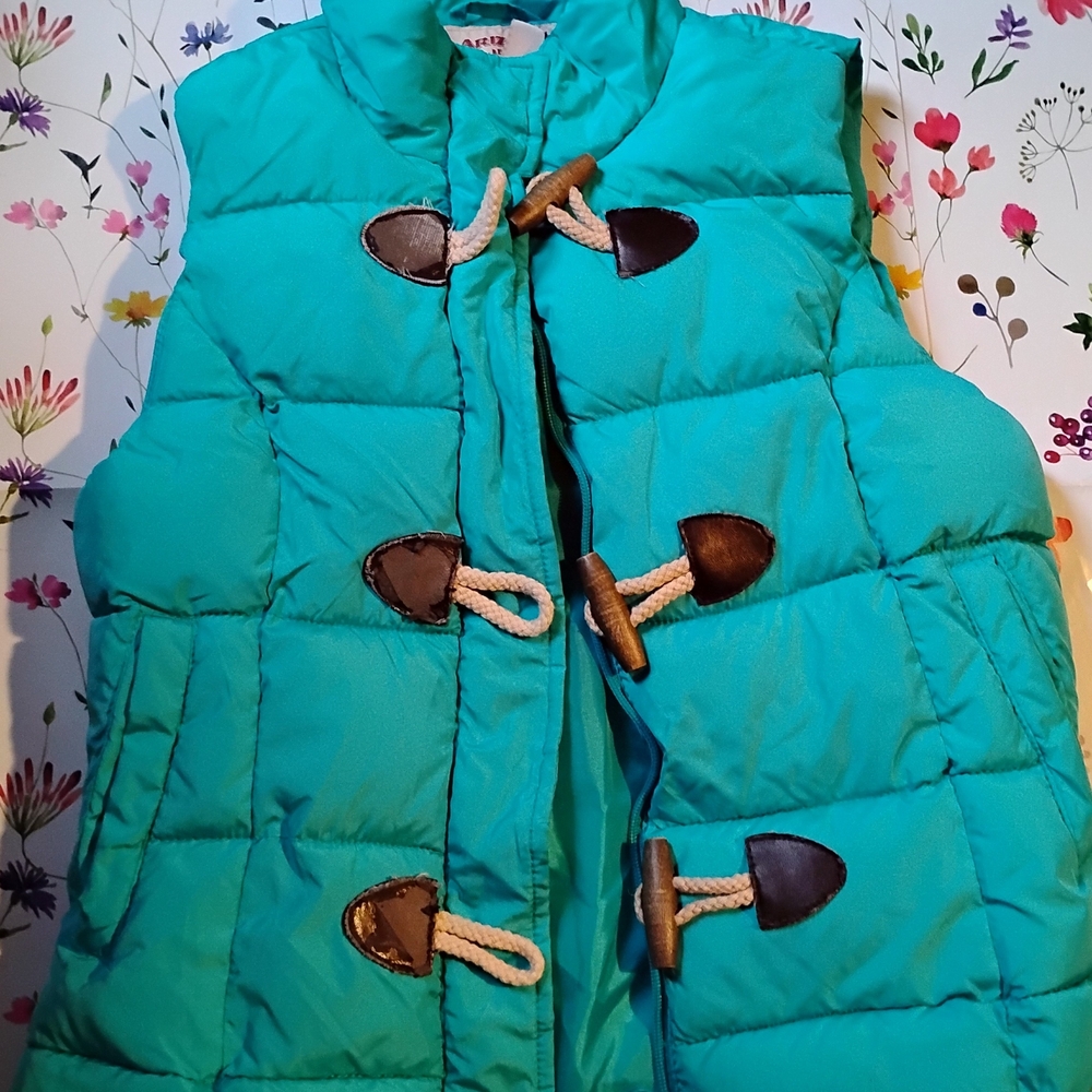 Arizona Jean Company Teal Puffer Vest with Toggle Closures